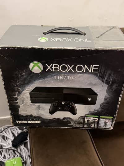 Xbox One 1TB Complete Package