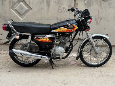 Honda 125 2021 model Karachi number
