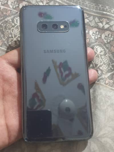 Samsung Mobile S10e