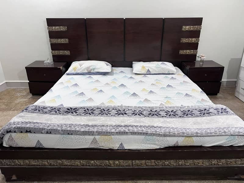 Bed without mattress 1