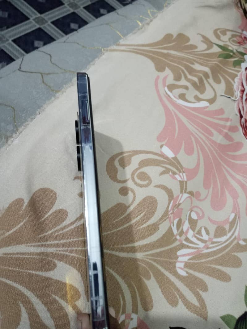Tecno CAMON 20 2