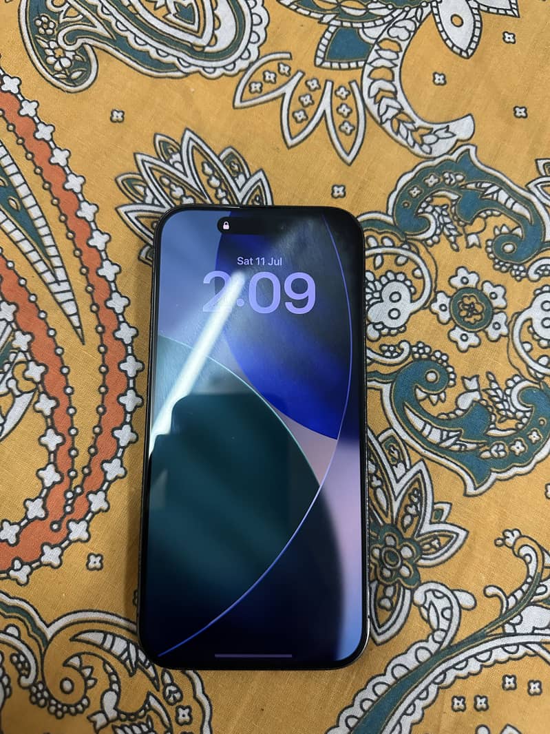 Apple iPhone 15 Pro 1