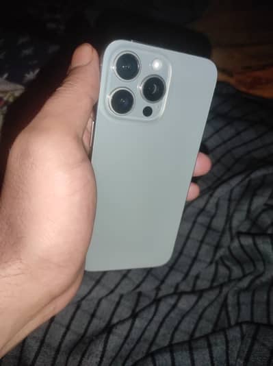 Apple iPhone 15 Pro Max