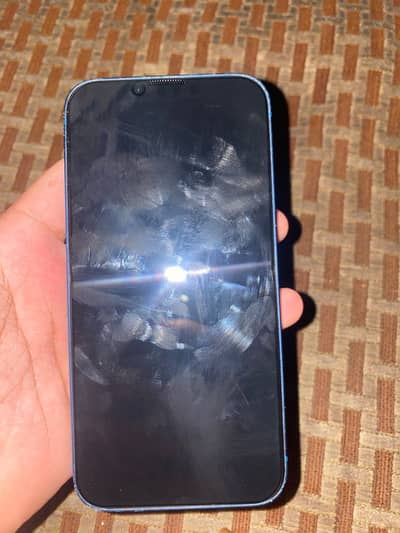 Apple iPhone 13