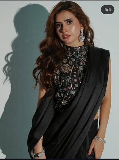 black saree. new branded silk saree.  fully arm covered and back cover