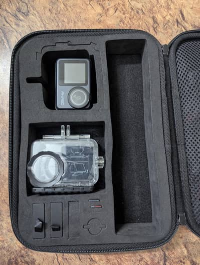 Akaso brave  7  go pro slightly used