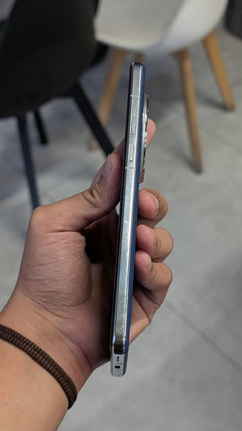 One Plus 13 4