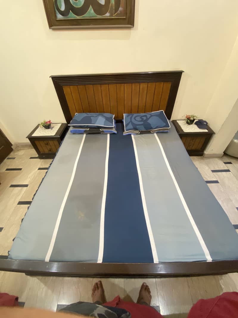 Bed with Side Tables 1