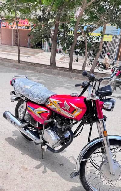 CG 125 MODEL 2025 NEW CONDITION