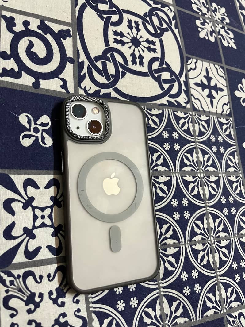iPhone 13 1