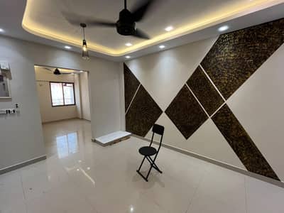 Clifton Sea Facing 3 Bedrooms Appartment With Lift