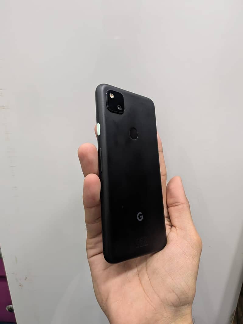 Google Pixel 4a 3