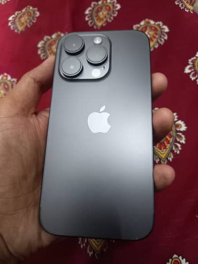 Apple iPhone 14 Pro 100 health 128gb waterpack