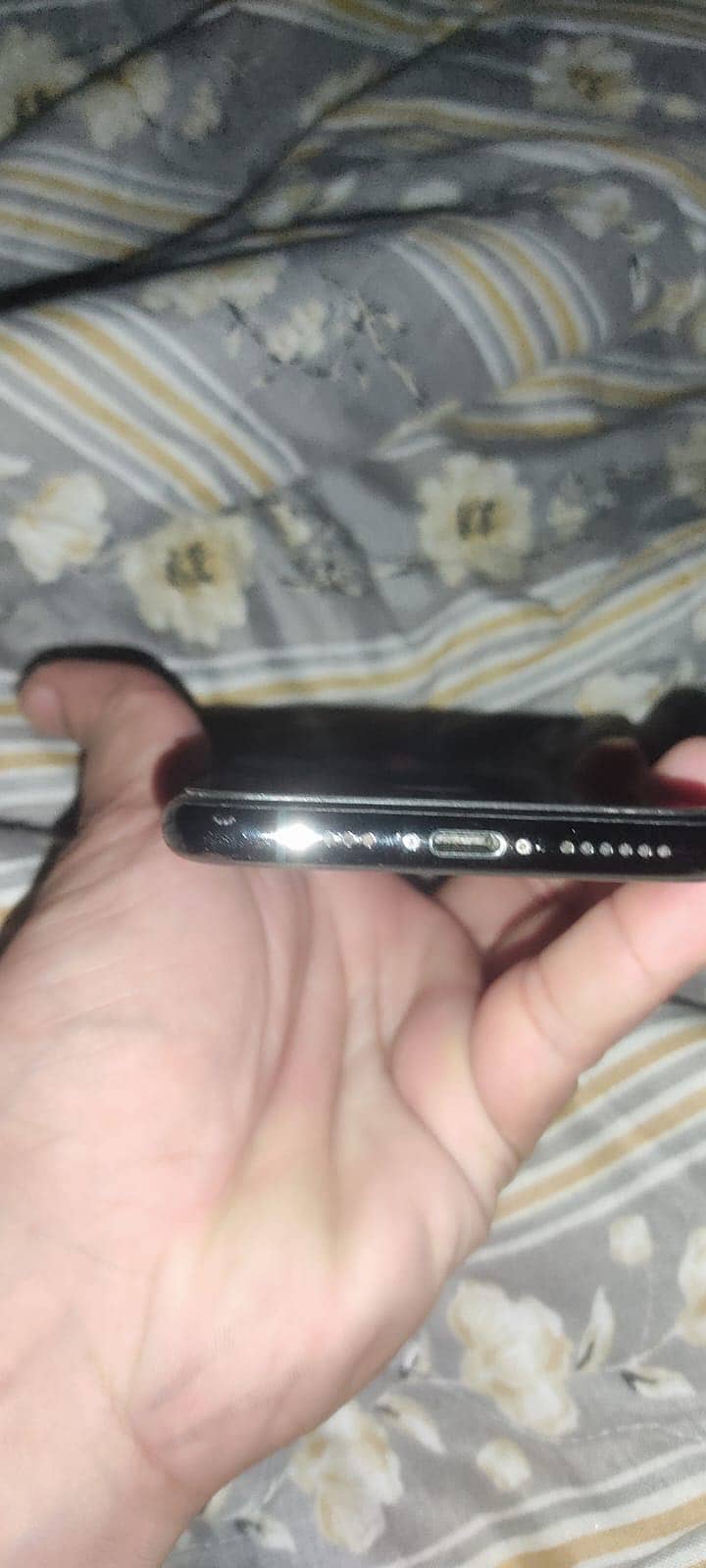 Apple iPhone 11 Pro 6