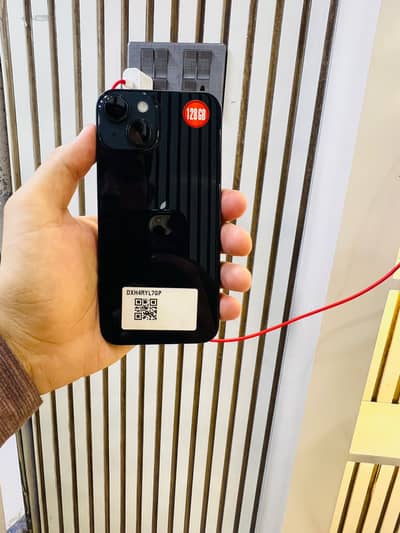 Apple iPhone 14