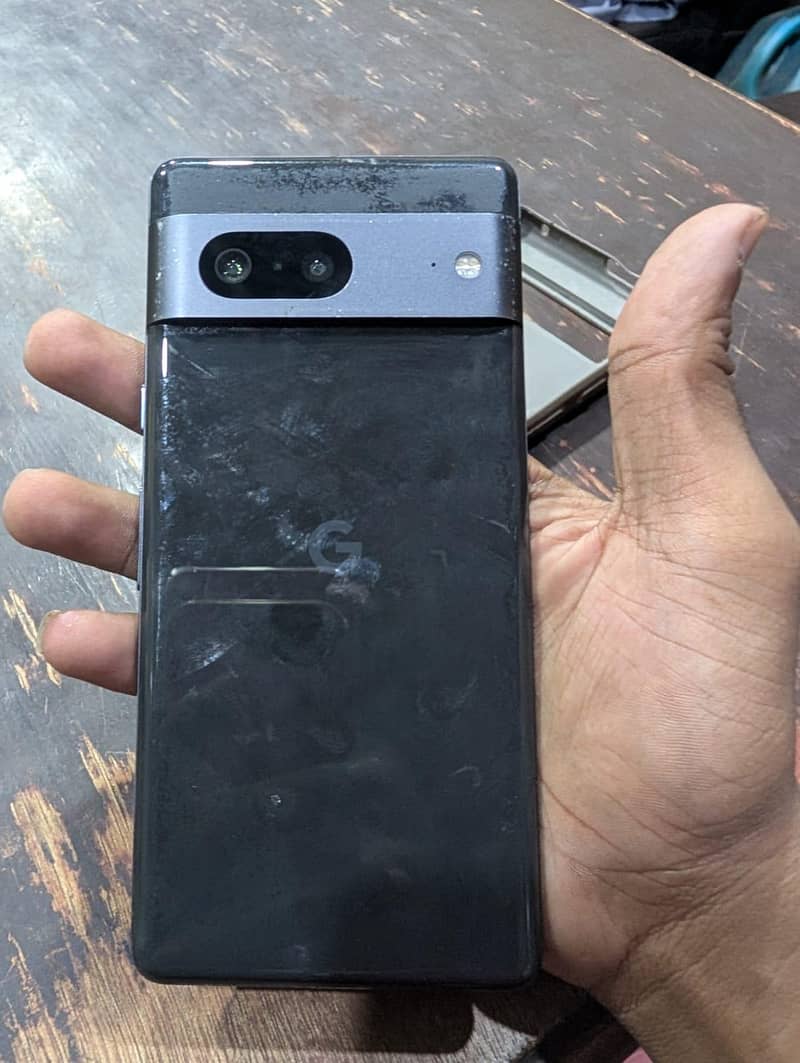 Google Pixel 7 3