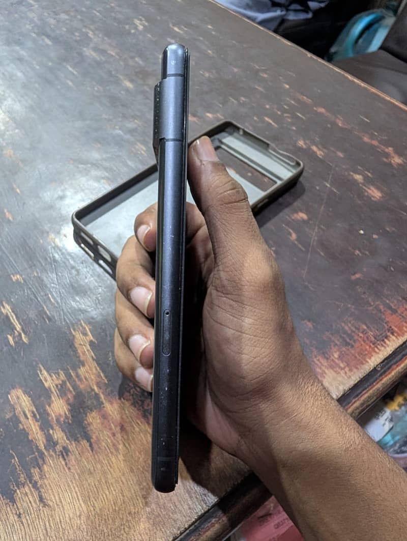 Google Pixel 7 5