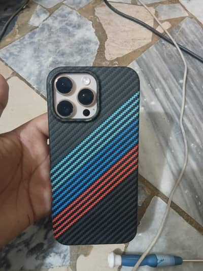 Apple iPhone 16 Pro Max
