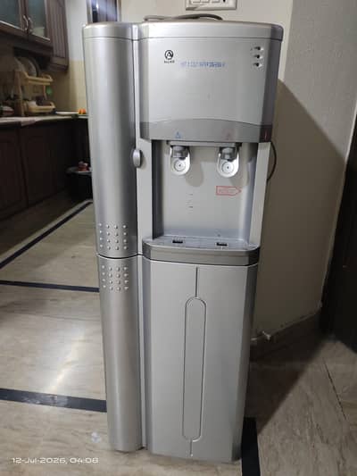 Allied Water Dispenser big size For sale