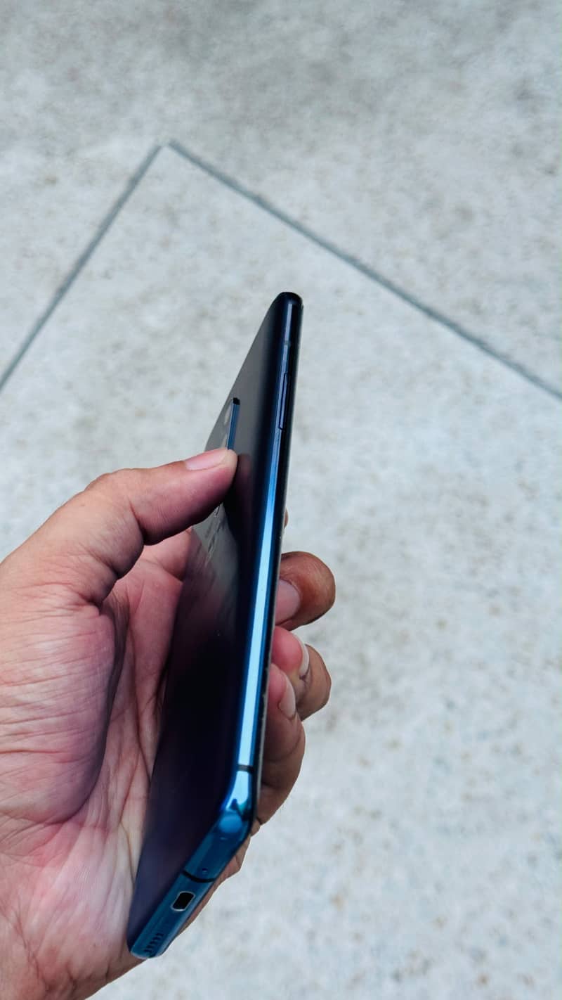 One Plus 7 Pro 6