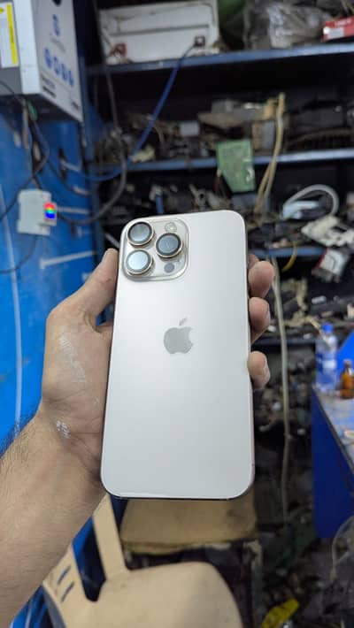 Apple iphone 16 pro max  Pta Approved
