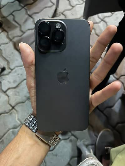 Apple iPhone 15 Pro Max