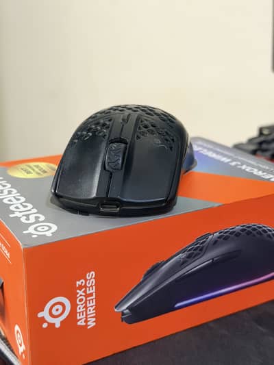 SteelSeries Aerox 3 Wireless Gaming Mouse