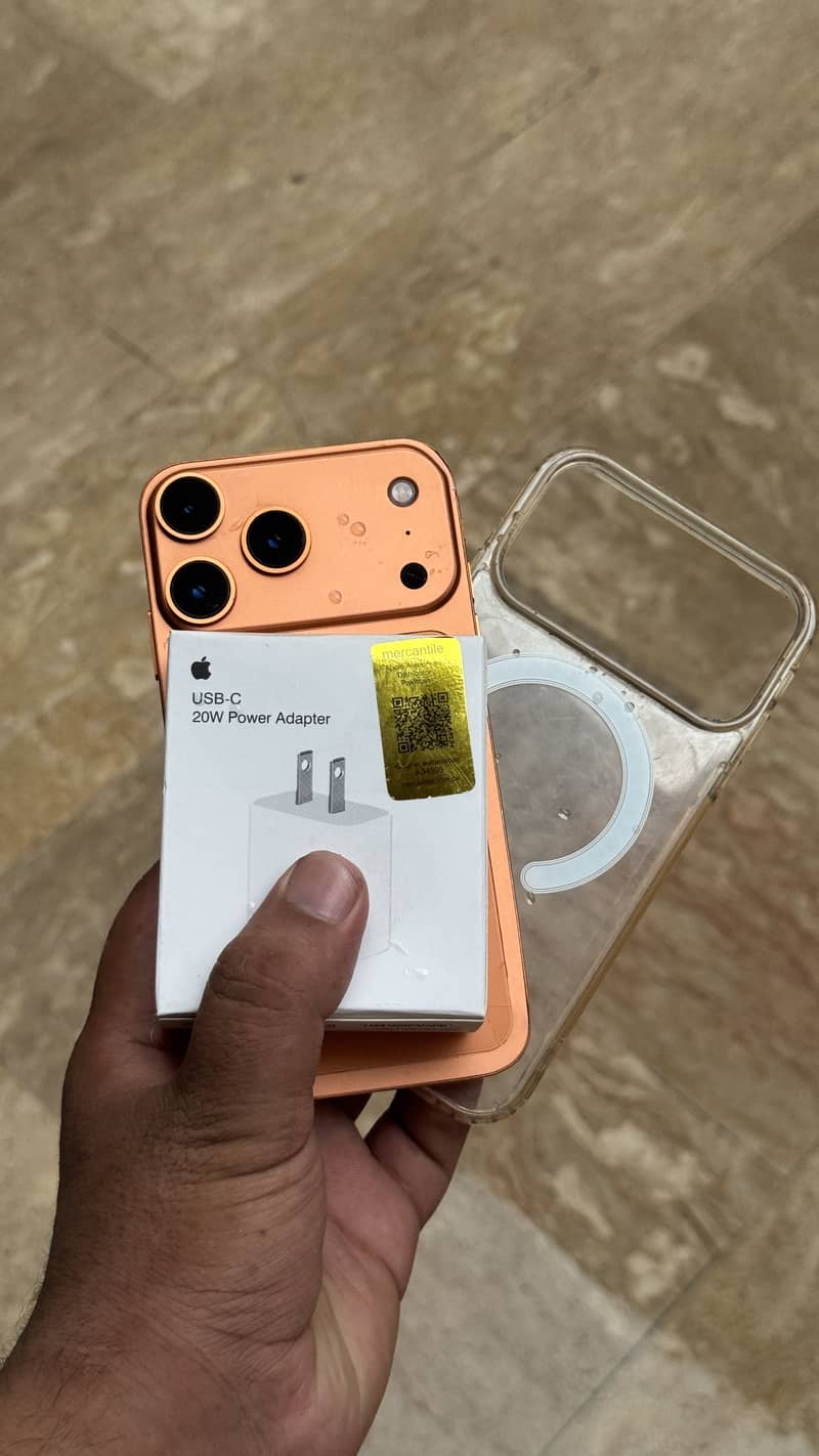 Apple iPhone 17 Pro Max 0