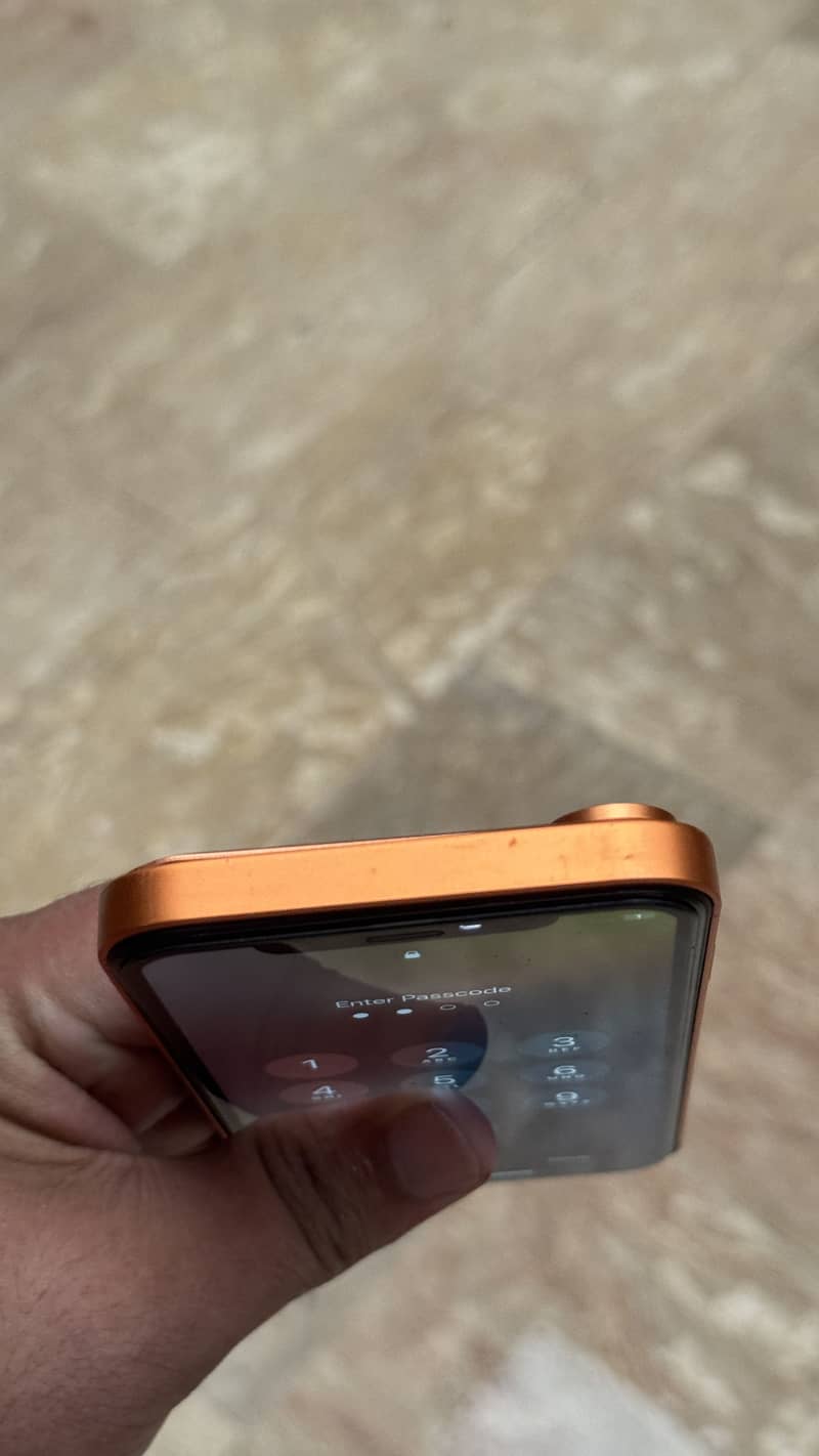 Apple iPhone 17 Pro Max 5