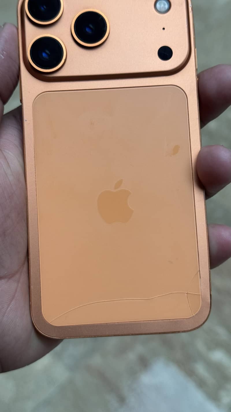 Apple iPhone 17 Pro Max 8