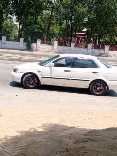 Suzuki Baleno 2004