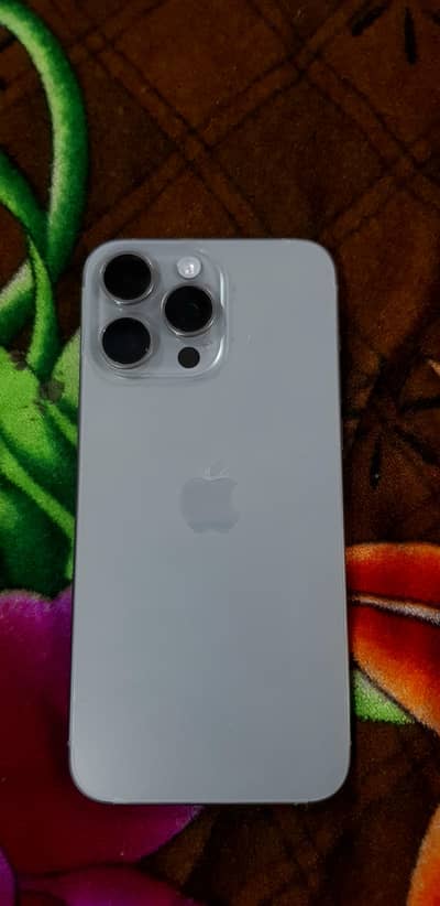 Apple iPhone 15 Pro Max
