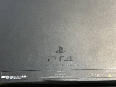 PS4 500 GB like new