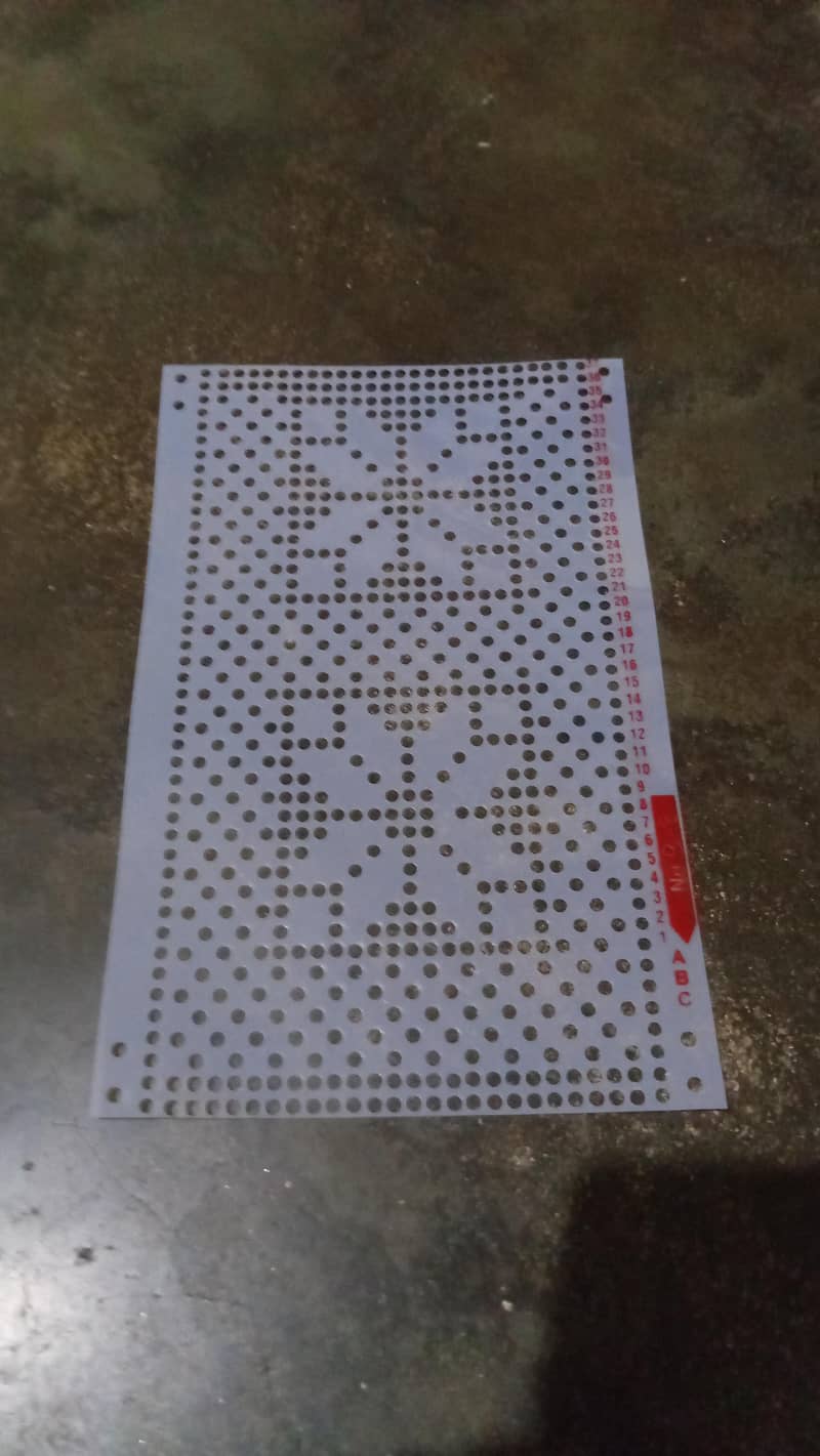 KNITTING.  MACHINE 18