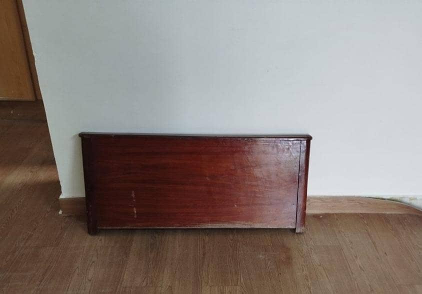 Single beds 2