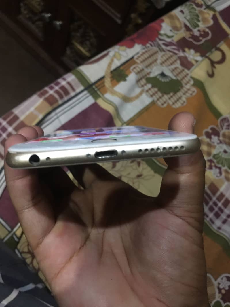 Apple iPhone 6S Plus 1