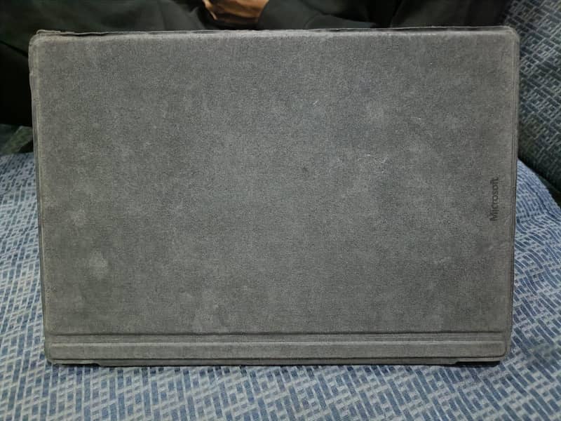 Microsoft Surface Pro 5 15