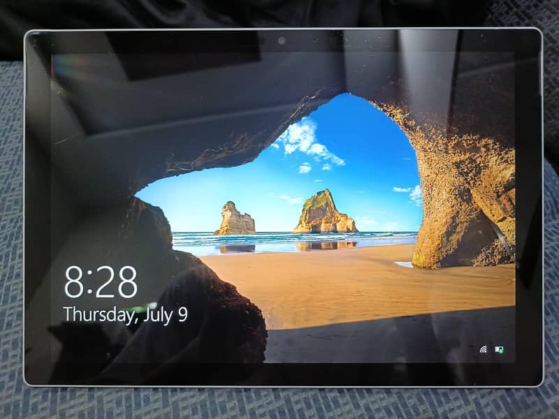 Microsoft Surface Pro 5 16