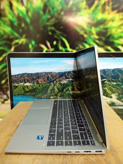 HP EliteBook Folio 1040 G8 Core i5  Laptop