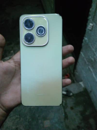 Infinix Hot 40i