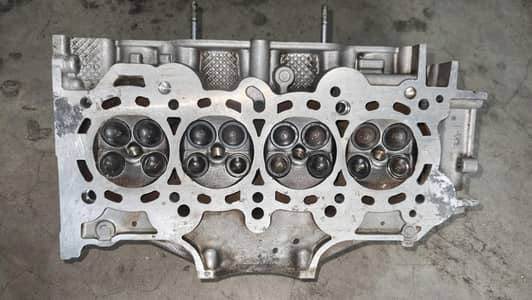Honda BR-V original complete cylinder head with Cam shaft genuine