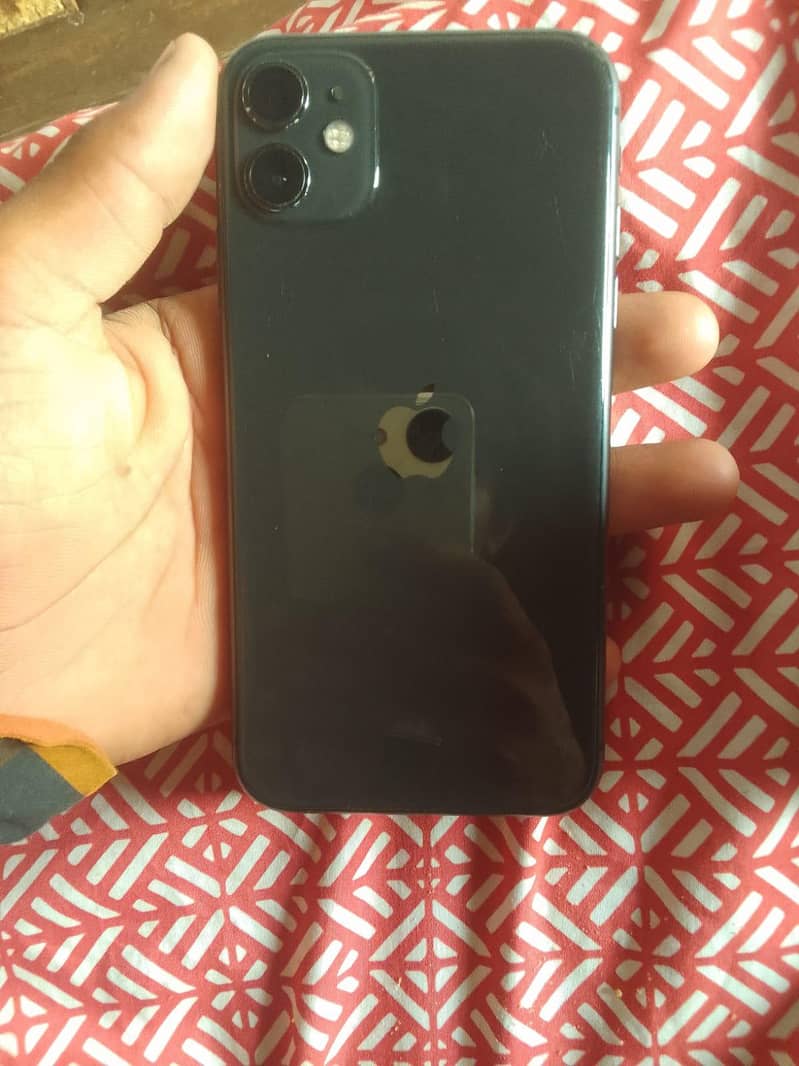 Apple iPhone 11 0