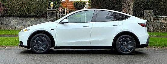 English-Speaking Driver Available (DHA / Clifton)