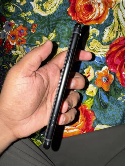 Apple iPhone XR