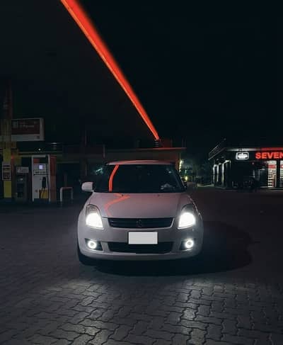 Suzuki Swift DLX 1.3