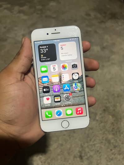 Apple iPhone 7