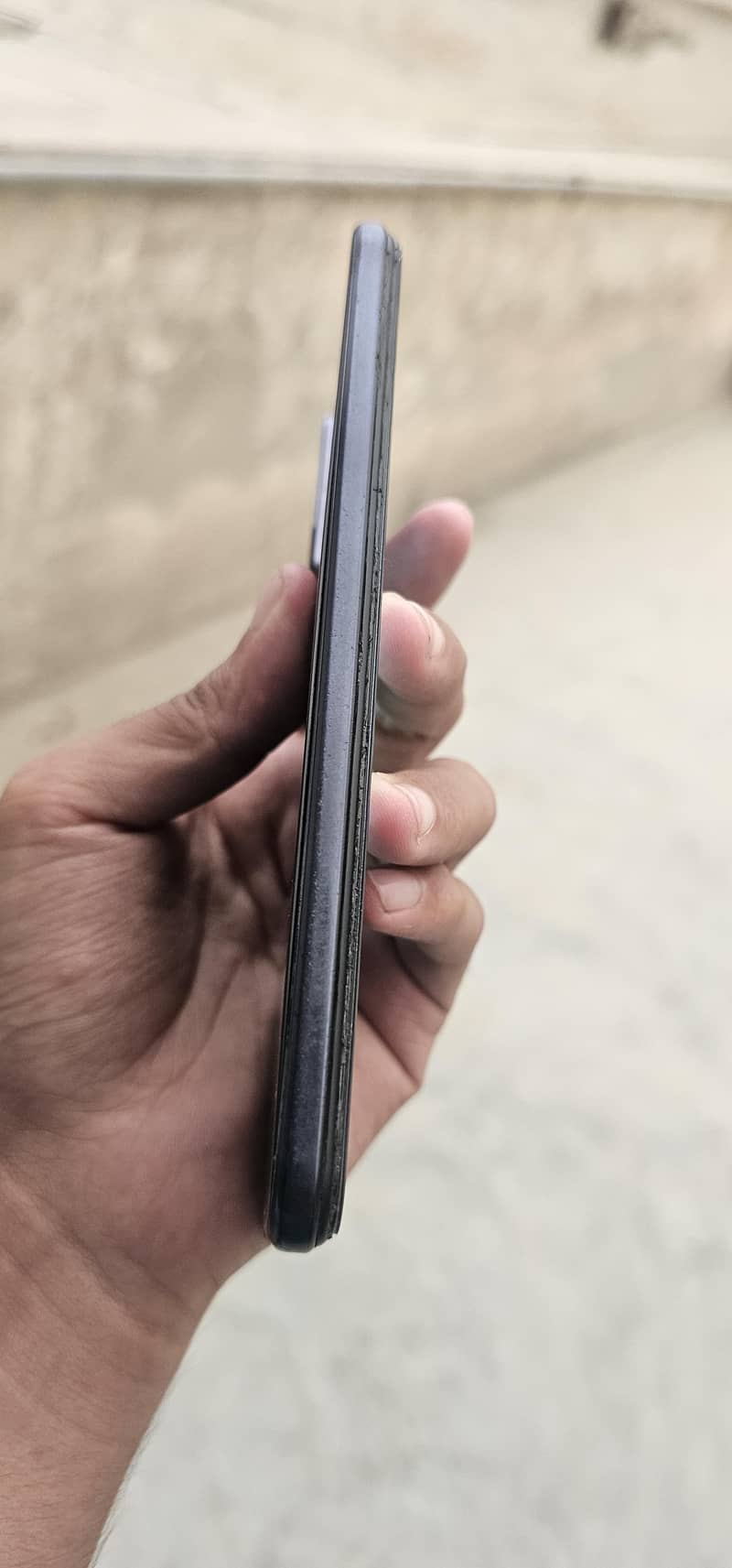 Vivo V21 4