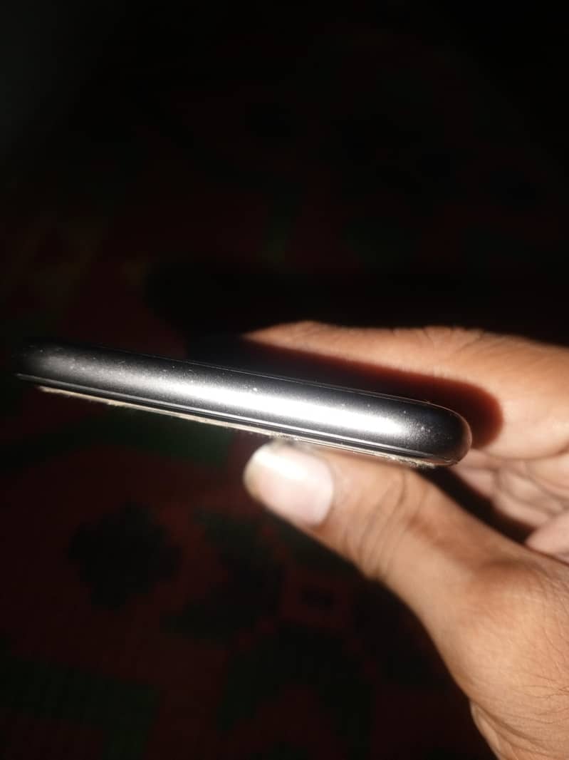Apple iPhone 8 2