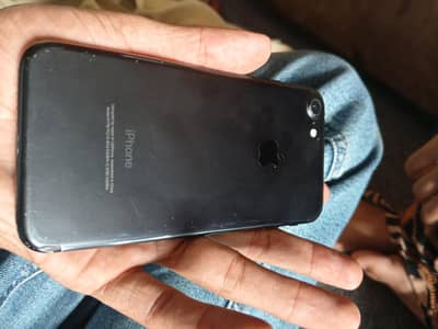 Apple iPhone 7