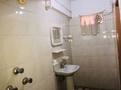 Ground Floor Available for Rent in Metro Station